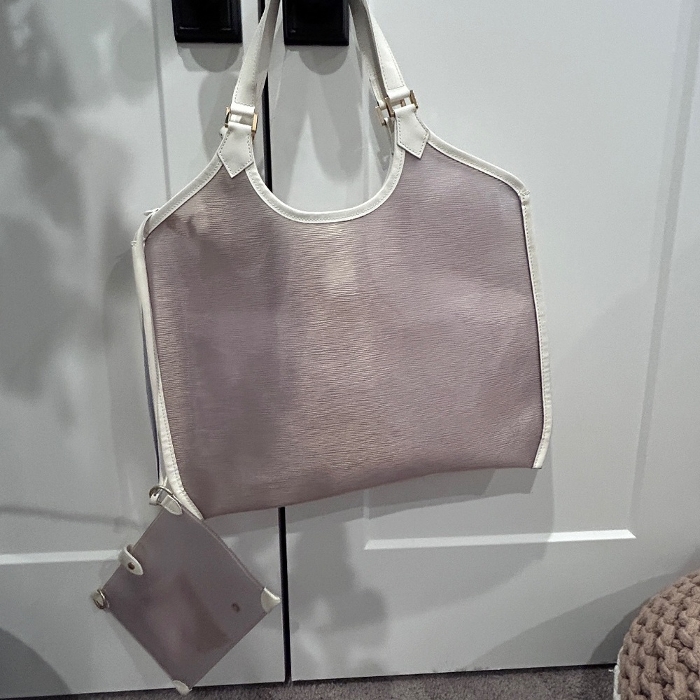 Louis Vuitton Clear Pink White Epi Plage Lagoon Bay with Pouch insert.